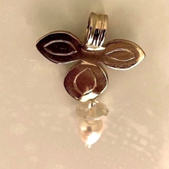 Fleur de Lis Genuine Opal Drop Pendant Hand Crafted by Charles Pickerny 1997 - Picture 3 of 9